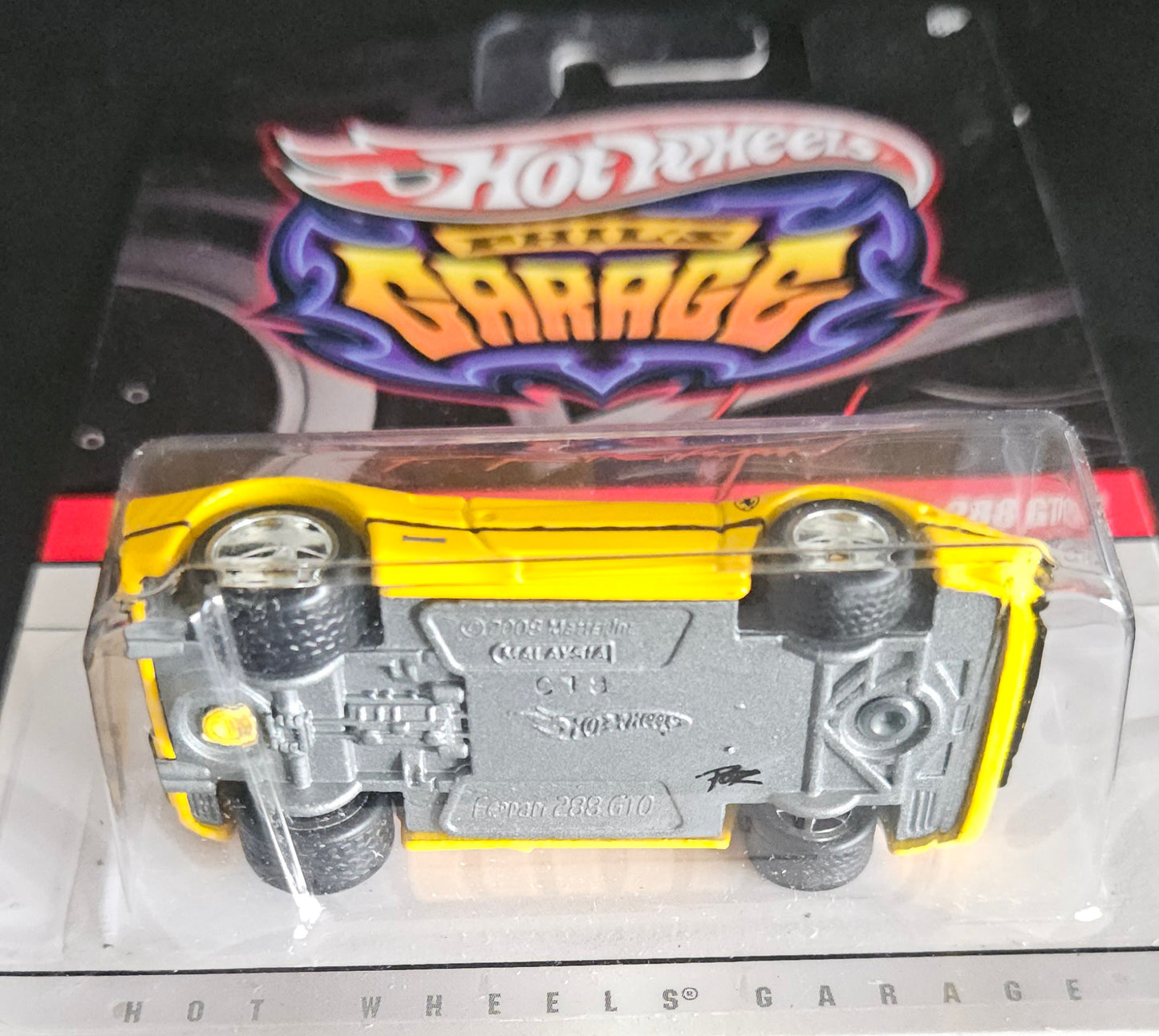 Hot Wheels Phils Garage Ferrari 288 GTO Chase - Yellow