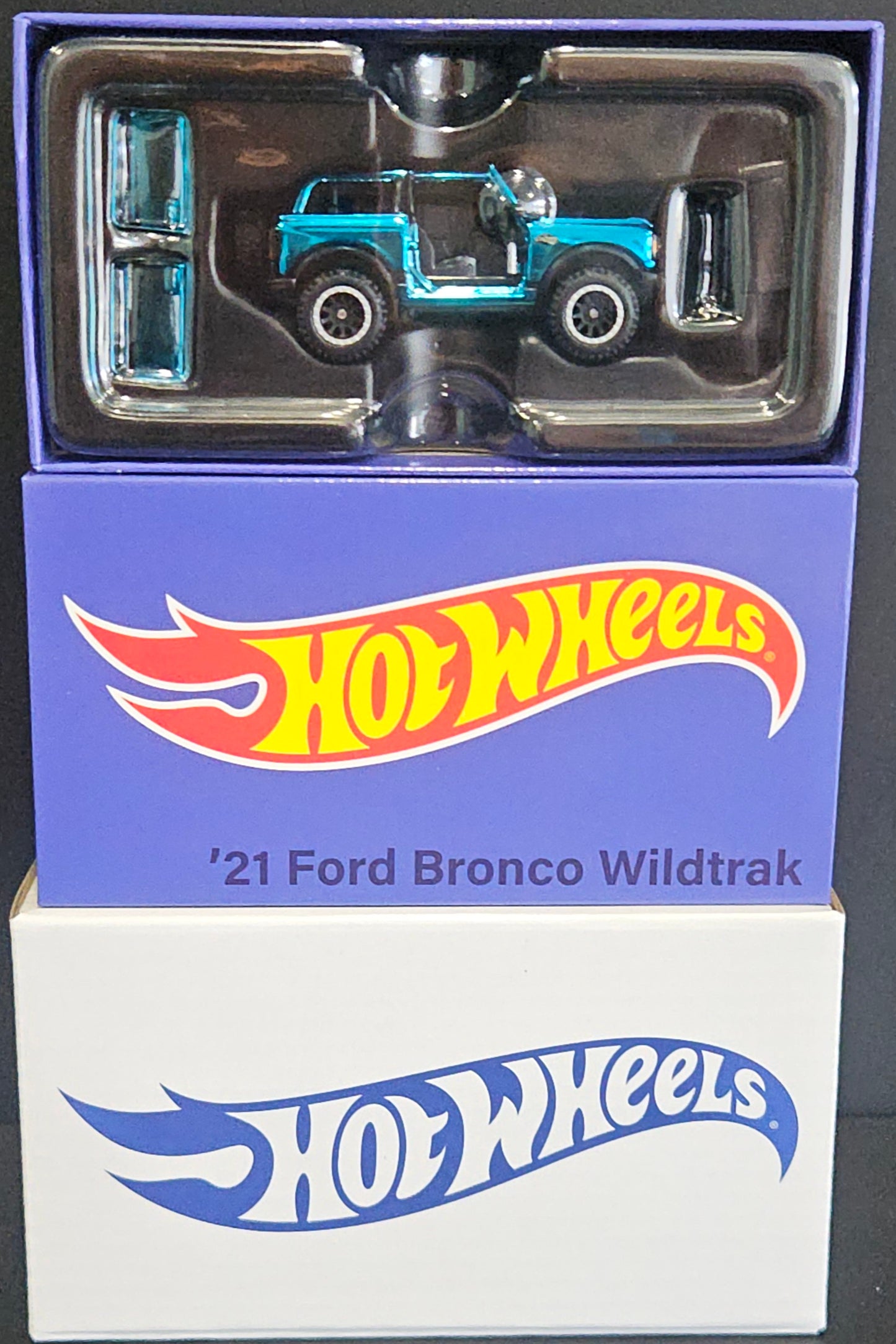 Hot Wheels RLC Blue '21 Ford Bronco Wildtrak