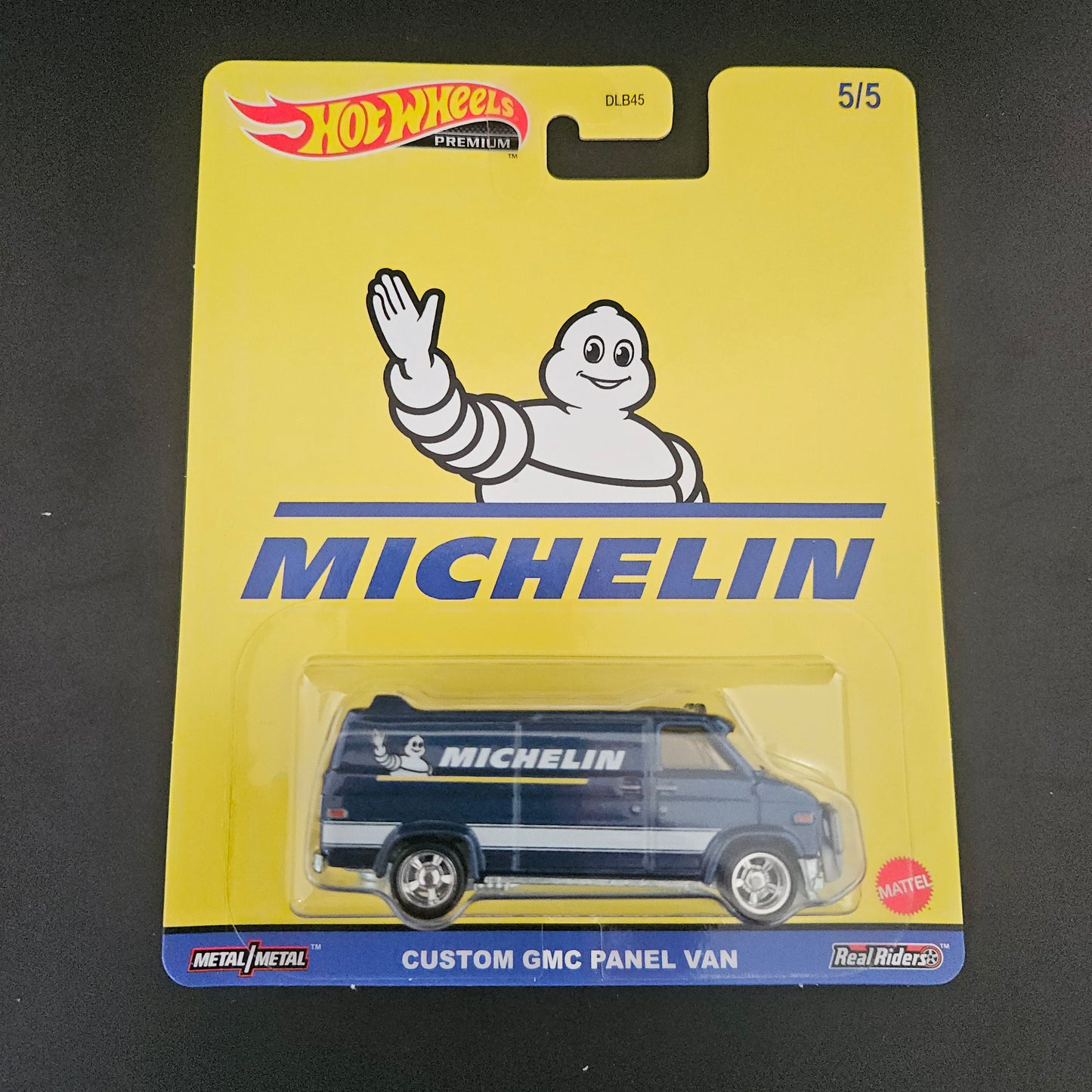 Hot Wheels Premium - Speed Shop Garage - Circa 2021