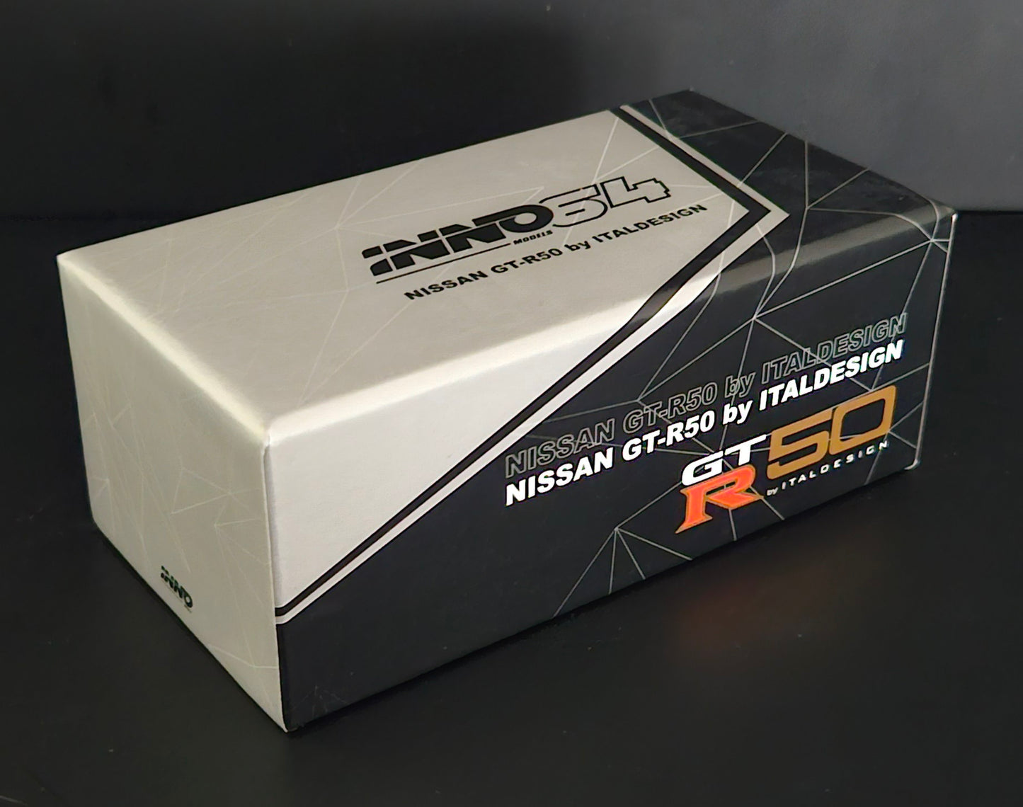 Inno64 Indonesia Diecast Expo 2024 Exclusive Edition Nissan GTR50 - CHASE
