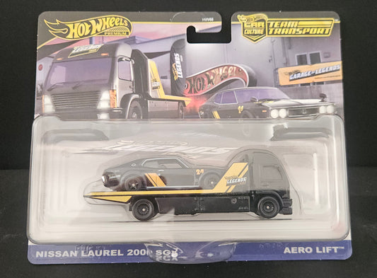 Hot Wheels Transporter Legends Tour - Nissan Laurel 2000 SGX / Aero Lift
