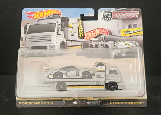Hot Wheels Transporter Legends Tour - Porsche 934.5 / Fleet Street